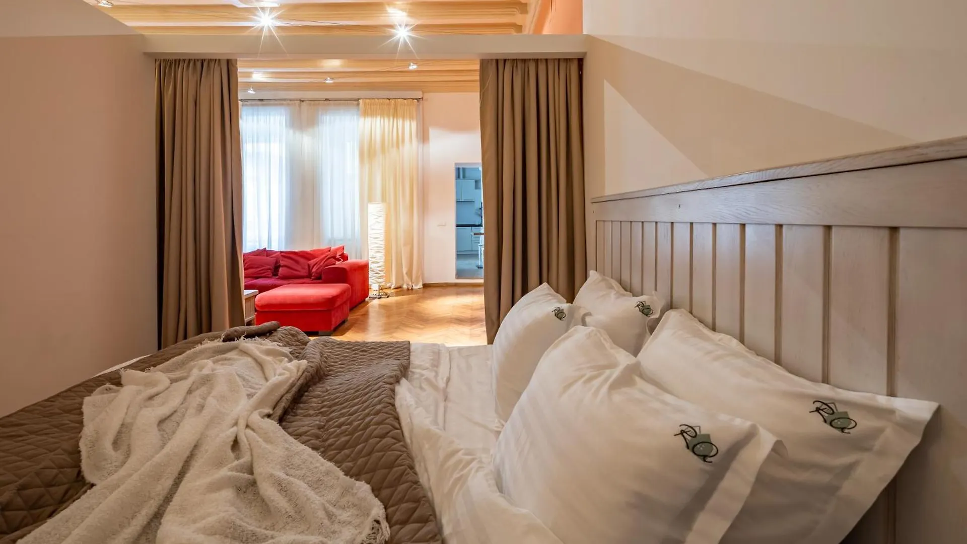 Romari Площа Ринок 28 Apartamento Lviv 0*,  Ucrânia