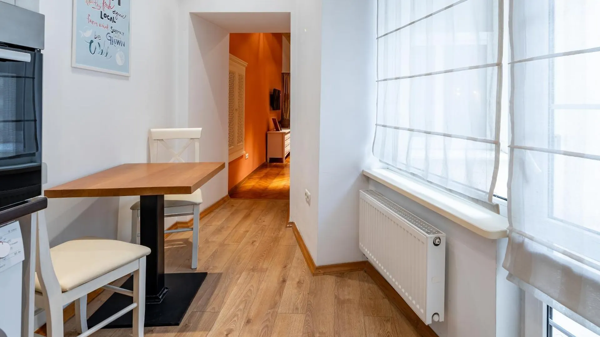 Romari Площа Ринок 28 Apartamento Lviv